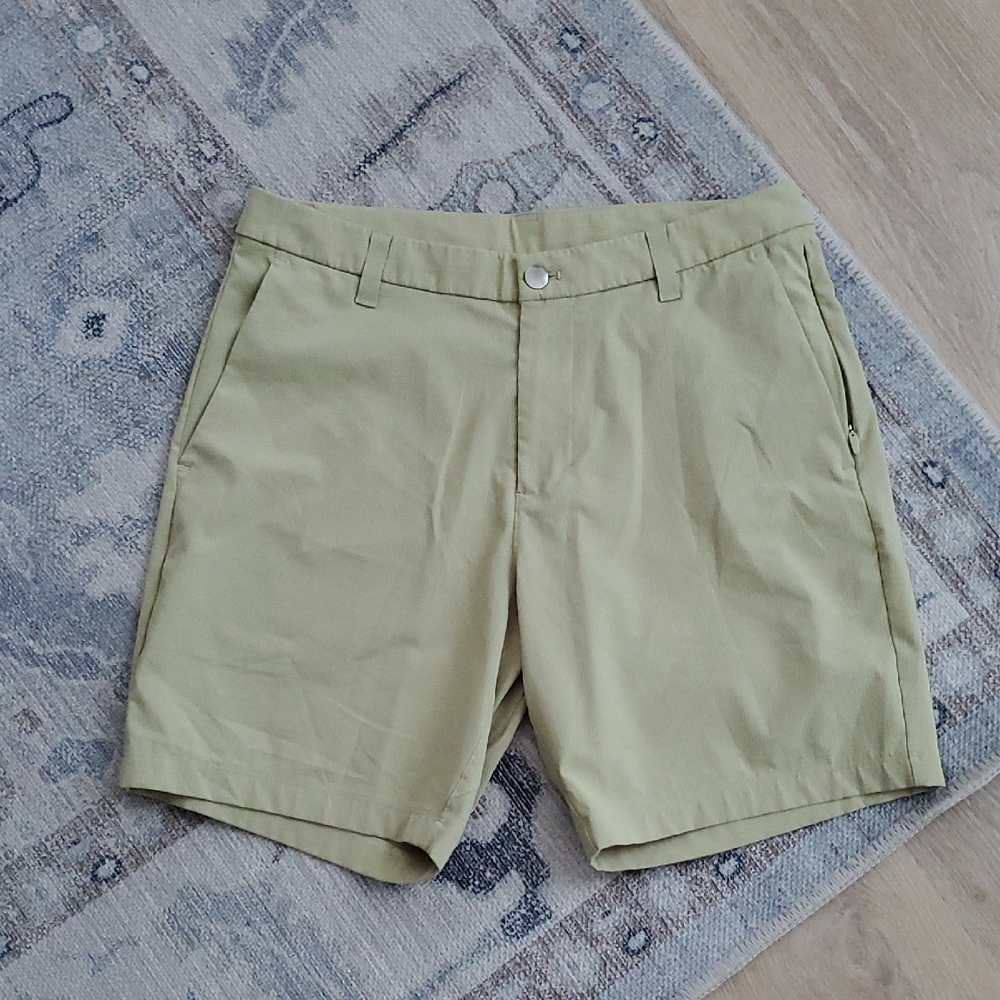Lululemon Mens Neutral Athleisure Shorts Sz31